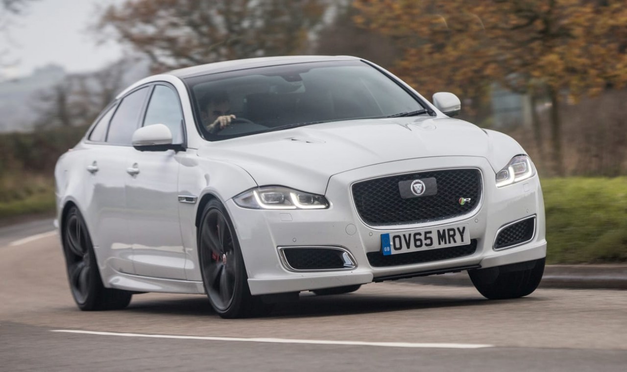 2022 Jaguar XJR Features, Specs and Pricing 4