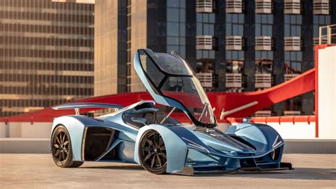 What year is the fastest Maxima?