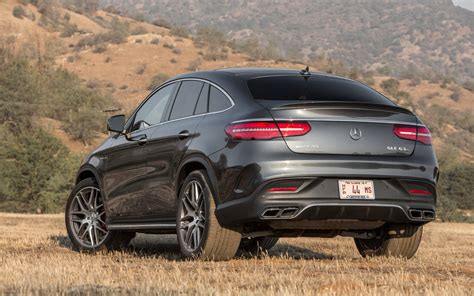 Who are the competitors of the AMG GLE Coupe?