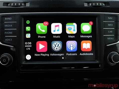 Do all VW come with Apple CarPlay?