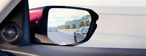 Does 2023 Honda CR-V have blind spot detection?