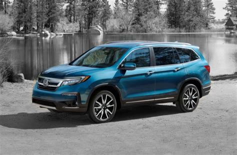 Does a 2023 Honda Pilot require premium gas?