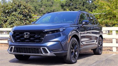 Is Honda CR-V 2023 Worth Buying?