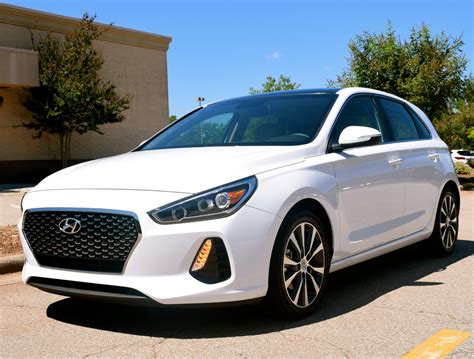 Is The Elantra Gt A Compact Car?