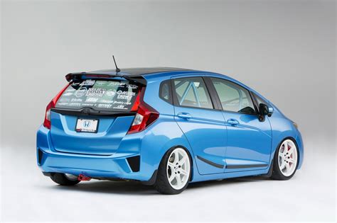 What car replaced the Honda Fit?