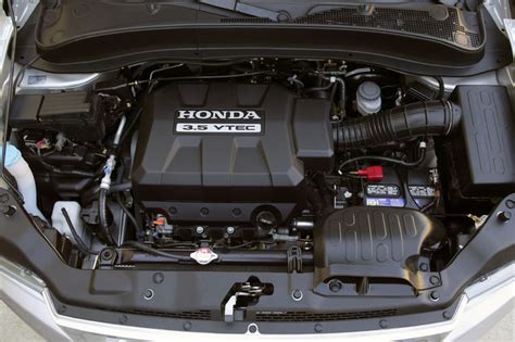 What engine is in the Honda Ridgeline?