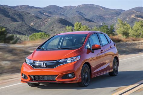 What is the average mileage life of a Honda Fit?