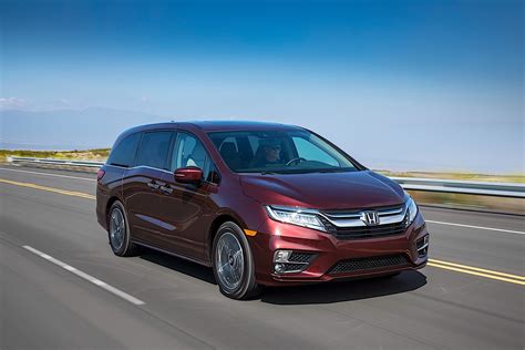What is the lifetime mileage of a Honda Odyssey?