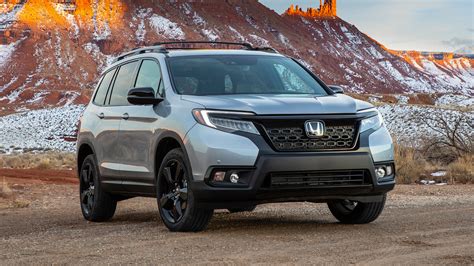 What is the top speed of the Honda Passport?