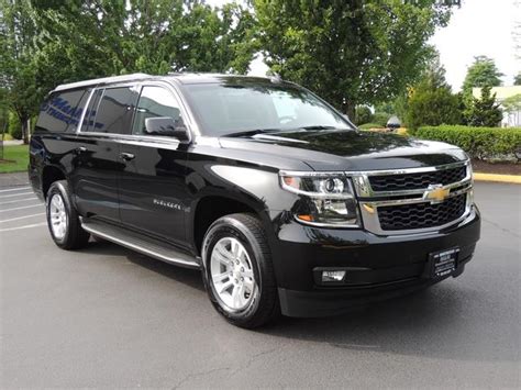 Which Suburban trim has sunroof?