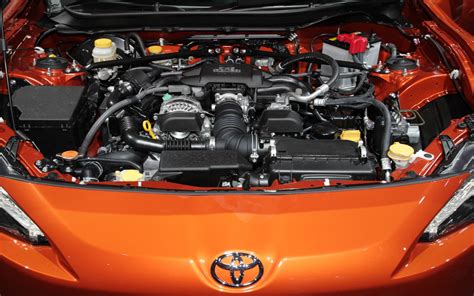 Who built Toyota 86 engine?